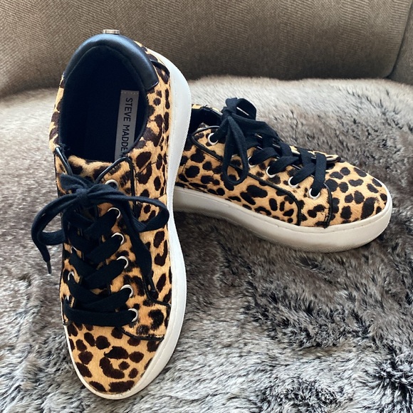 Steve Madden Bertie Platform Sneaker in Leopard Print Cowhide. Size 7M. EUC. - Picture 2 of 14